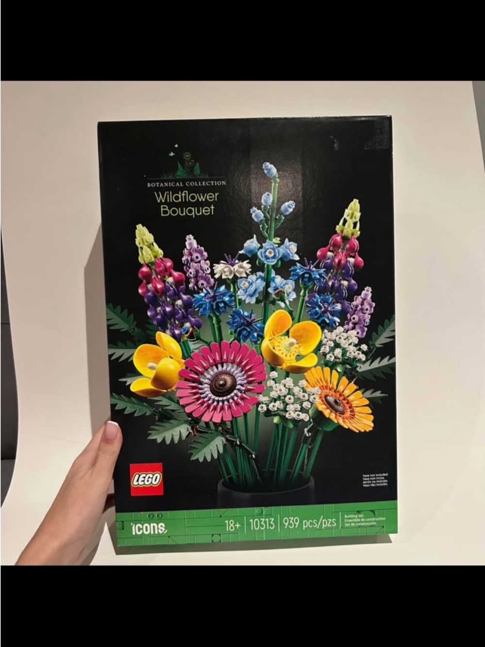 NIB LEGO Wildflower Bouquet / 10313 / Icons: The Botanical Collection
